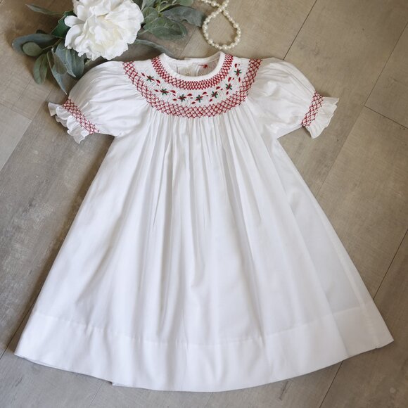 Strasburg Smocked White Bishop with Red & Green Embroidery RARE FIND 9/12 Months - Picture 6 of 6